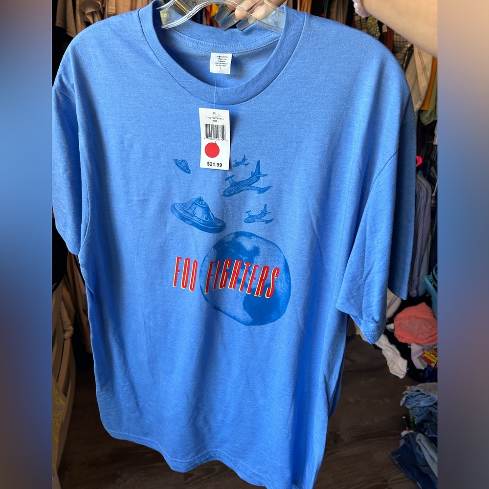 NWT Foo Fighters T Shirt